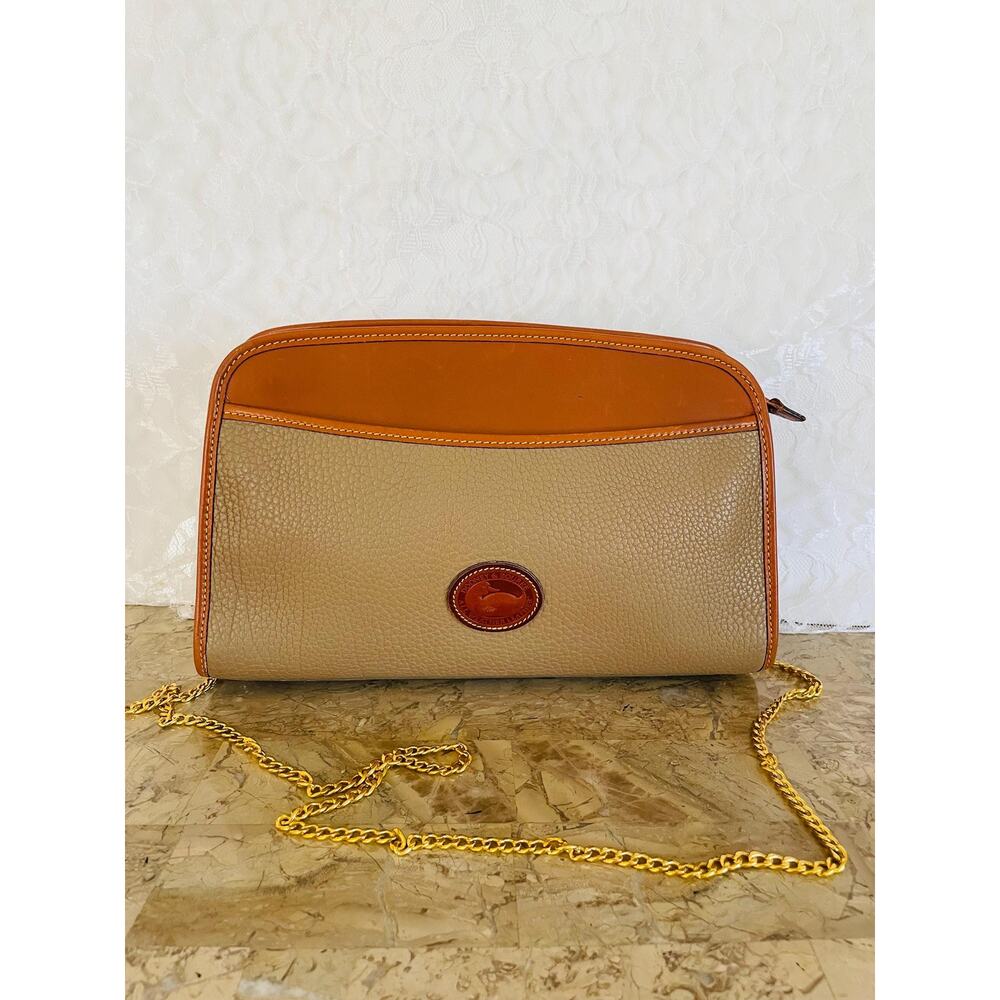 Vtg DOONEY & BOURKE all weather leather AWL small slim shoulder bag